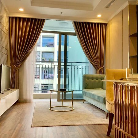 Luxhomes Saigon - Vinhomes Central Park Ho-Chi-Minh-Stadt Exterior foto