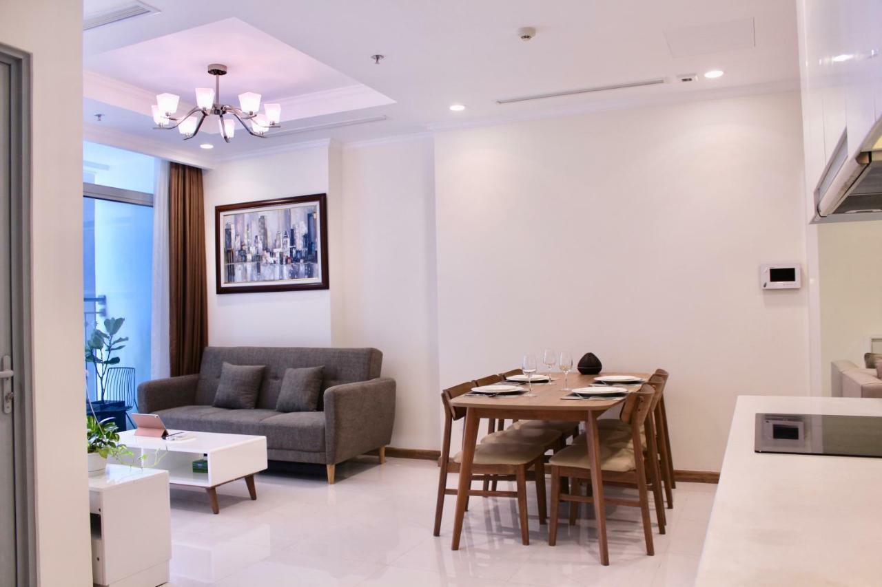 Luxhomes Saigon - Vinhomes Central Park Ho-Chi-Minh-Stadt Exterior foto